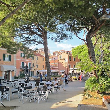 Apartment Cala Azzurra - Imp312 By Interhome Imperia Exteriér fotografie